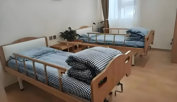 王宝强受伤时前妻帮提尿壶曾感慨爱情很美